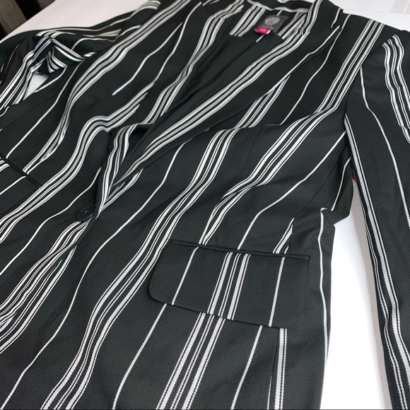Vince Camuto Striped Pocket-Flap Blazer - Picture 9 of 12